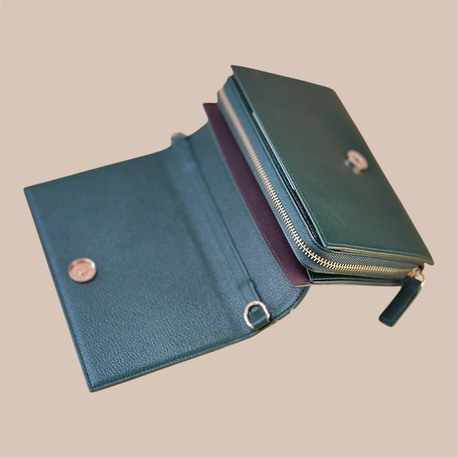 Luxury Leather Long Wallet with Zipper Pocket – Elegant Classic & Modern Design